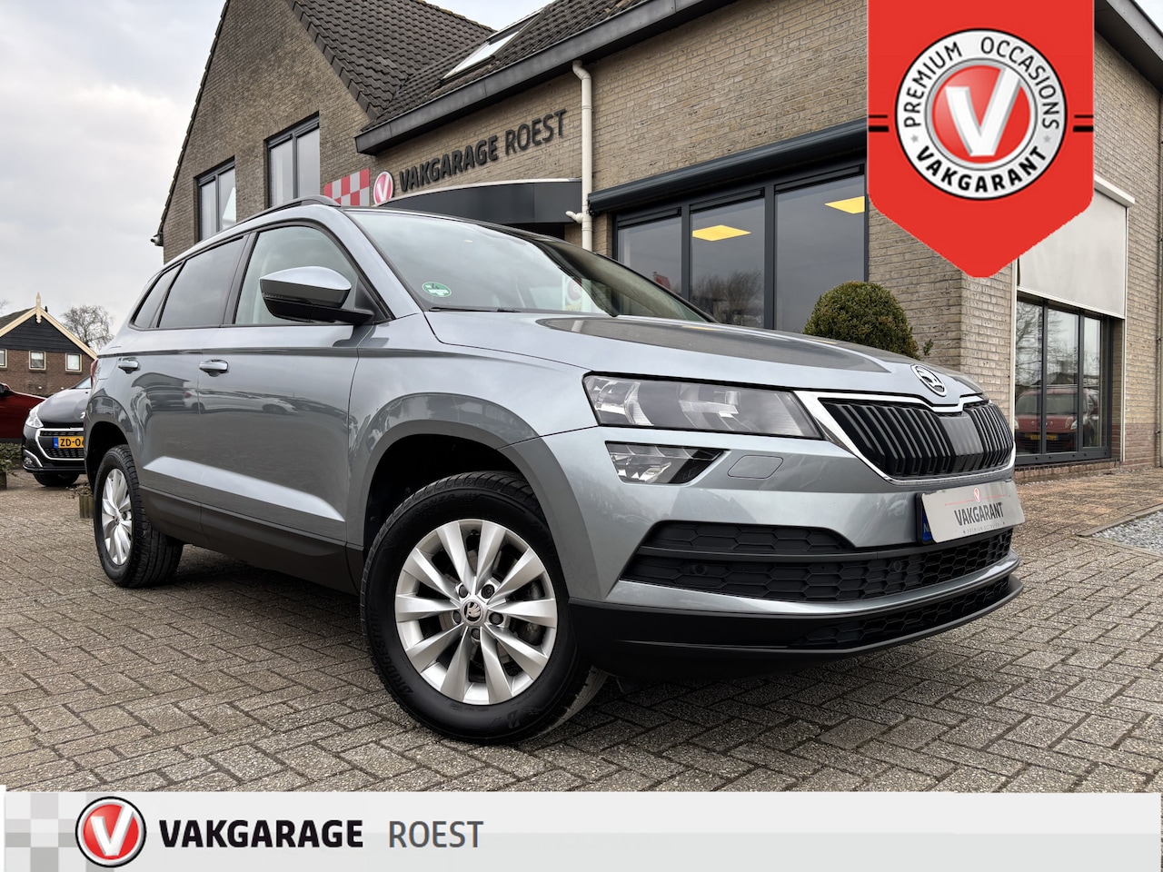 Skoda Karoq - 1.0 TSI Ambition Carplay / Stoelverwarming / Adap. Cruise Control - AutoWereld.nl