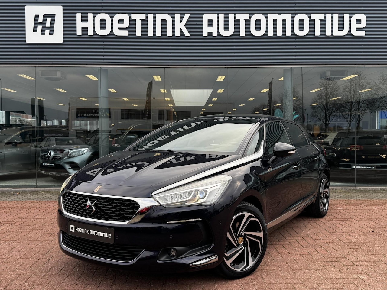 DS 5 - 1.6 THP 1955 | Carplay | Camera | Trekhaak | Volledig onderhouden - AutoWereld.nl