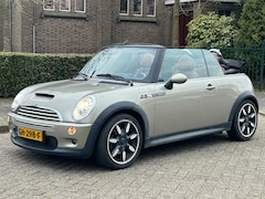 MINI Cabrio - 1.6 Cooper S Sidewalk 2007 Uniek Youngtimer Leer NAP Xenon Stoelverwarming PDC Sportieve a