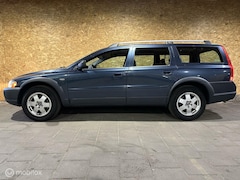 Volvo XC70 - 2.5T Aut. Kinetic - dealer onderh. - orig. NL