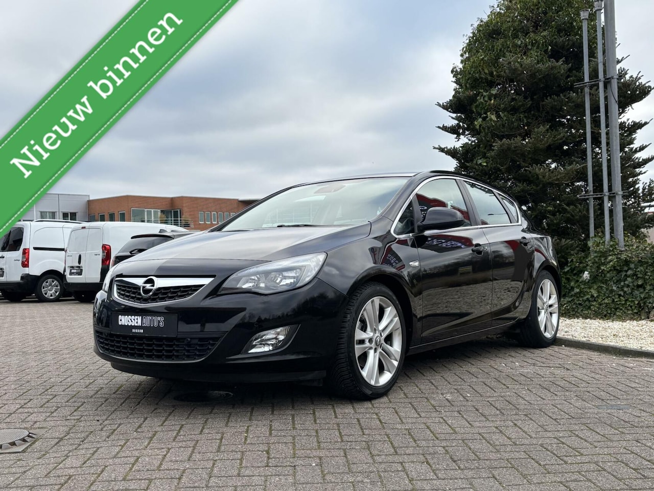 Opel Astra - 1.6 Turbo Sport 1.6 Turbo Sport, 18 Inch, Airco, Cruise,Trekhaak! - AutoWereld.nl