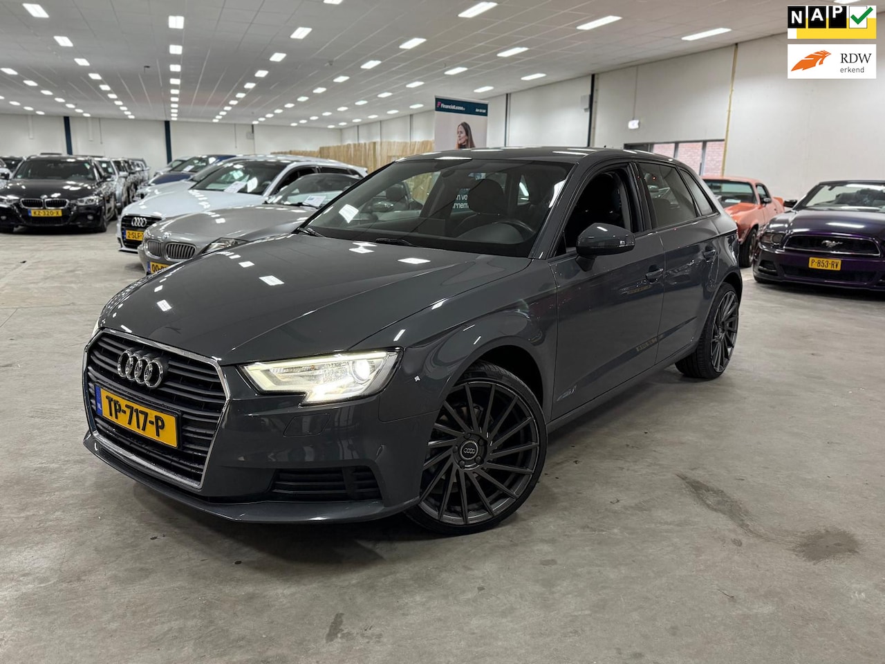 Audi A3 Sportback - 30 TFSI Pro Line / NAP / DEALER ONDERHOUDEN - AutoWereld.nl