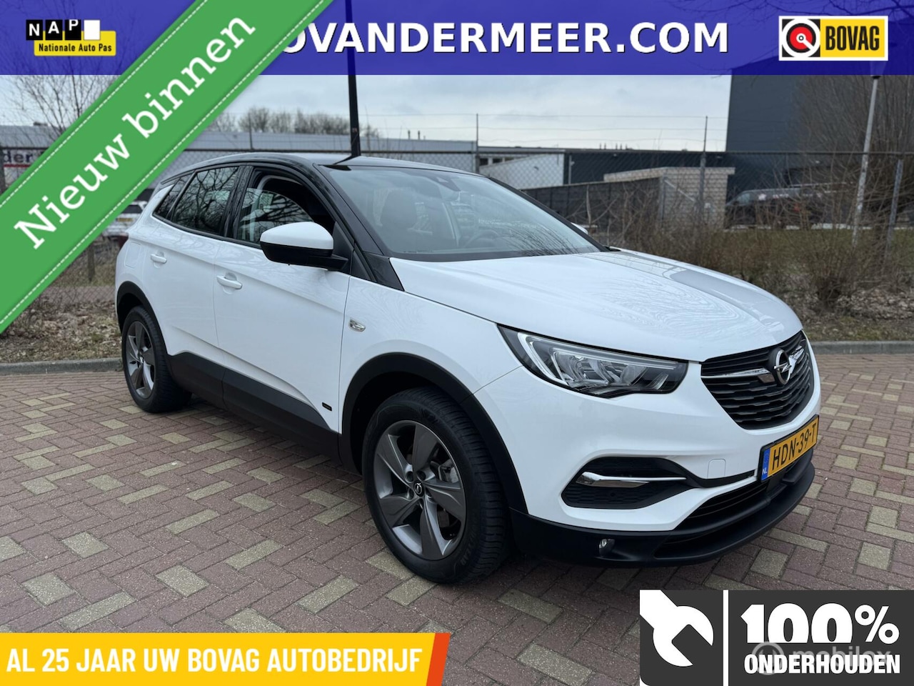 Opel Grandland - 1.6 Turbo Hybrid / Carplay / Zeer mooie auto - AutoWereld.nl