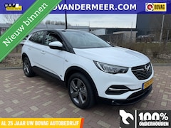 Opel Grandland - 1.6 Turbo Hybrid / Carplay / Zeer mooie auto