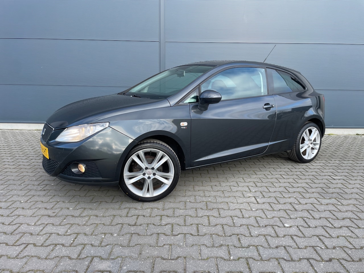 Seat Ibiza SC - 1.2 TSI Sport bouwjaar 2011 cruise / lmv / airco - AutoWereld.nl