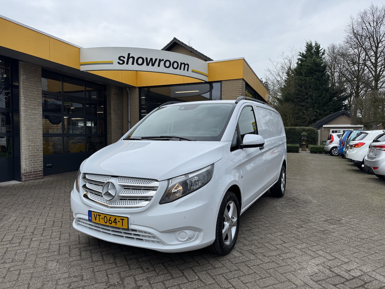 Mercedes-Benz Vito - 109 CDI Functional Airco Navi Camera 3 Pers - AutoWereld.nl