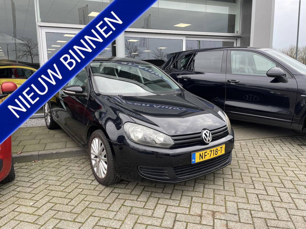 Volkswagen Golf - 1.4 Trendline | Navi | Carkit | LM velgen | 3 maanden garantie ! | - AutoWereld.nl