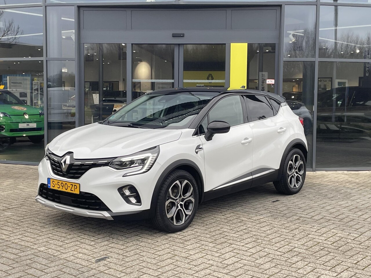 Renault Captur - 1.6 E-Tech Hybrid 145 techno Apple carplay/android Auto | Climate Control | Cruise Control - AutoWereld.nl