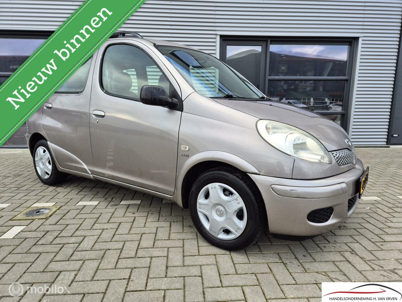 Toyota Yaris Verso - 1.3 VVT-i Sol AIRCO - AutoWereld.nl