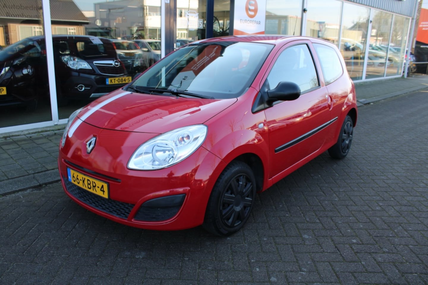 Renault Twingo - 1.2 Authentique =meeneemprijs (vraag naar de voorwaarden) - AutoWereld.nl