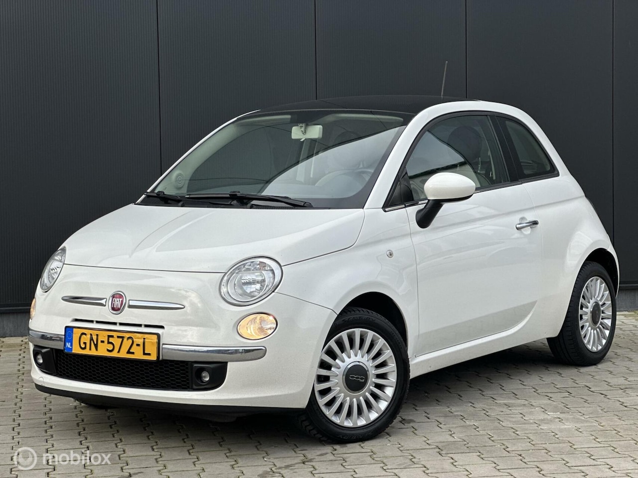 Fiat 500 - 1.2 Lounge | AIRCO | PANO | PDC | 111.000KM | - AutoWereld.nl