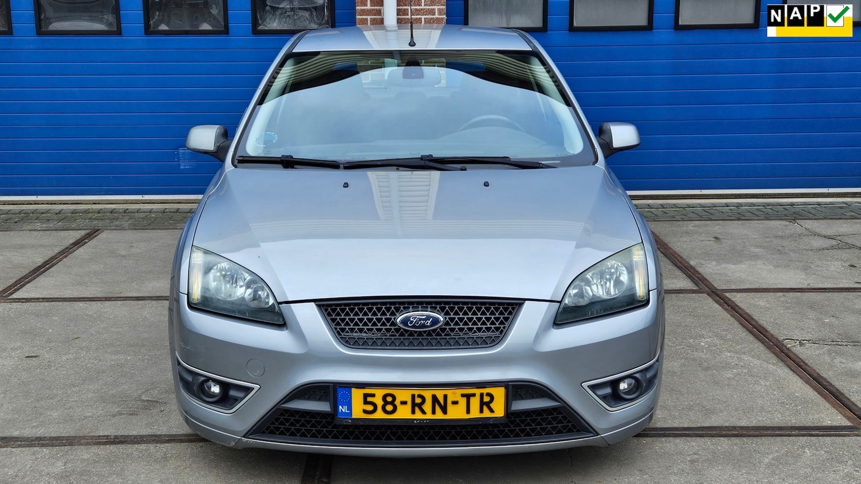 Ford Focus - 1.6-16V First Edition 1.6-16V First Edition - AutoWereld.nl