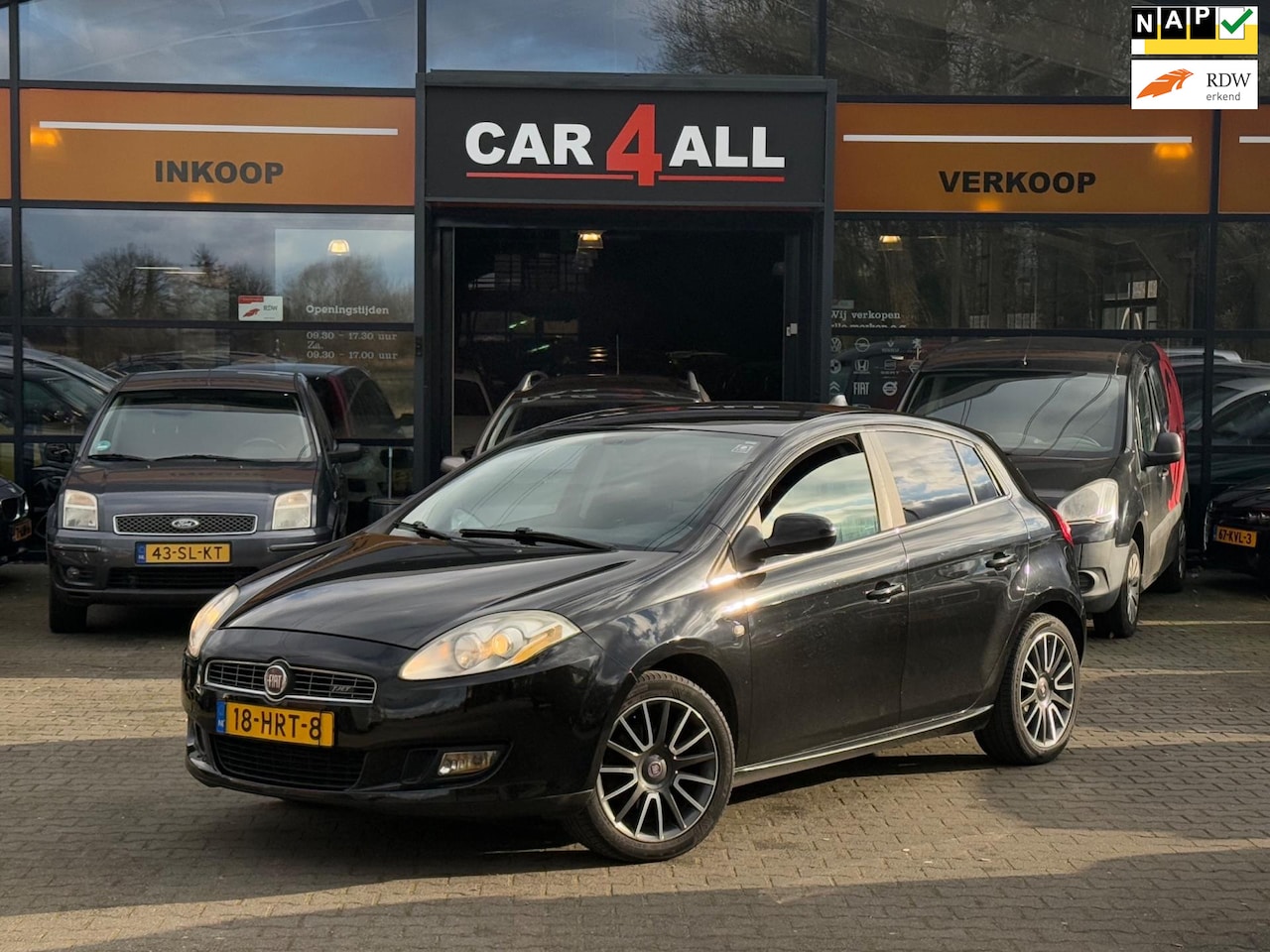 Fiat Bravo - 1.4 T-Jet Edizione Sport CRUISE/CLIMA/CARPLAY/NETTE AUTO/LMVELGEN - AutoWereld.nl