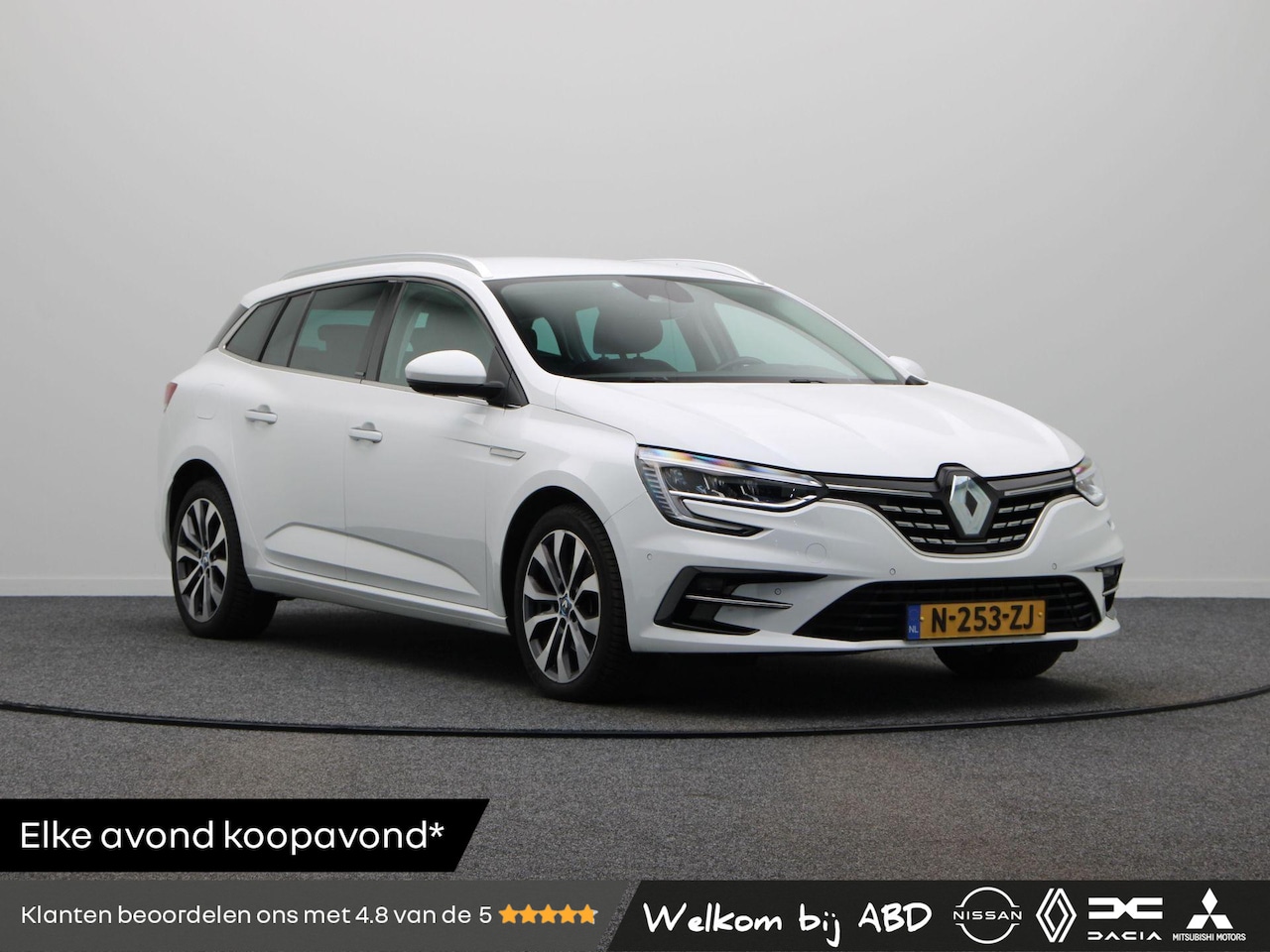 Renault Mégane E-Tech - Estate Plug-In Hybrid 160 R.S. Line | BOSE Premium audio | Achteruitrijcamera | Parkeersen - AutoWereld.nl