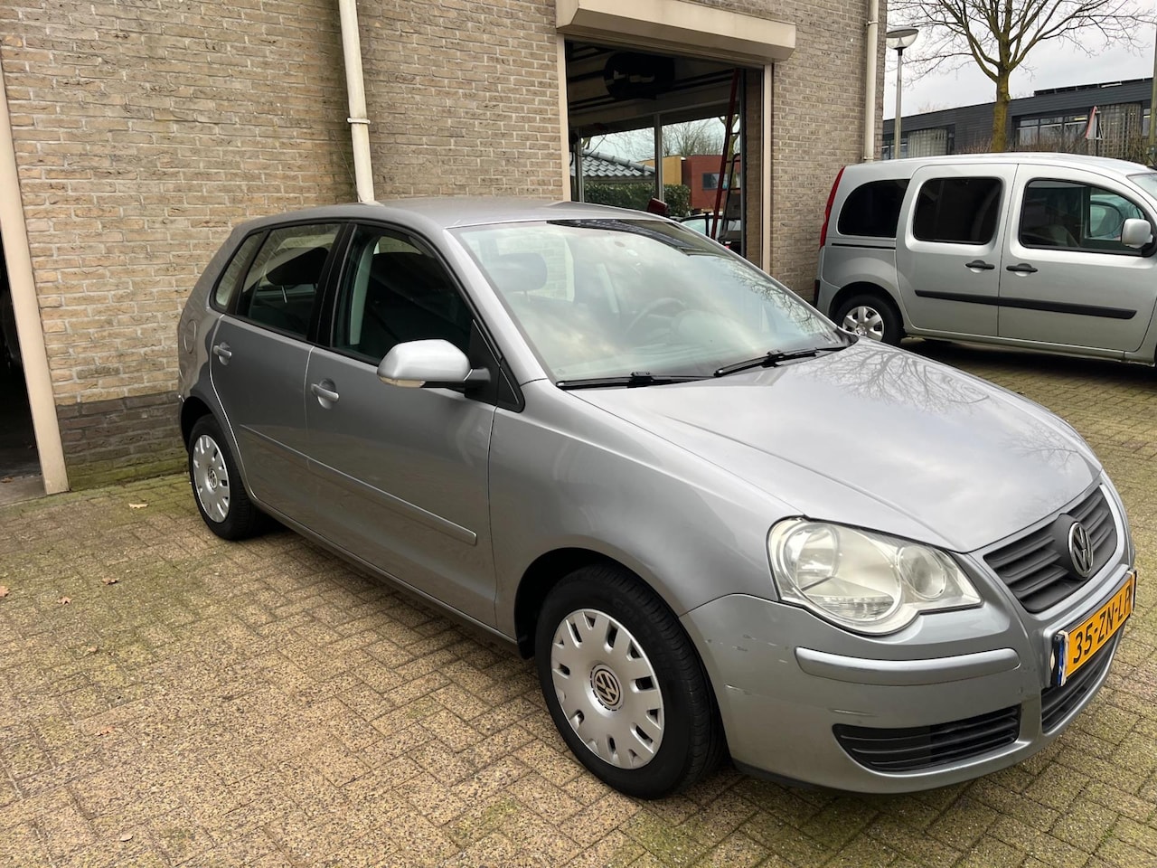 Volkswagen Polo - 1.4-16V Comfortline 5 deurs airco - AutoWereld.nl