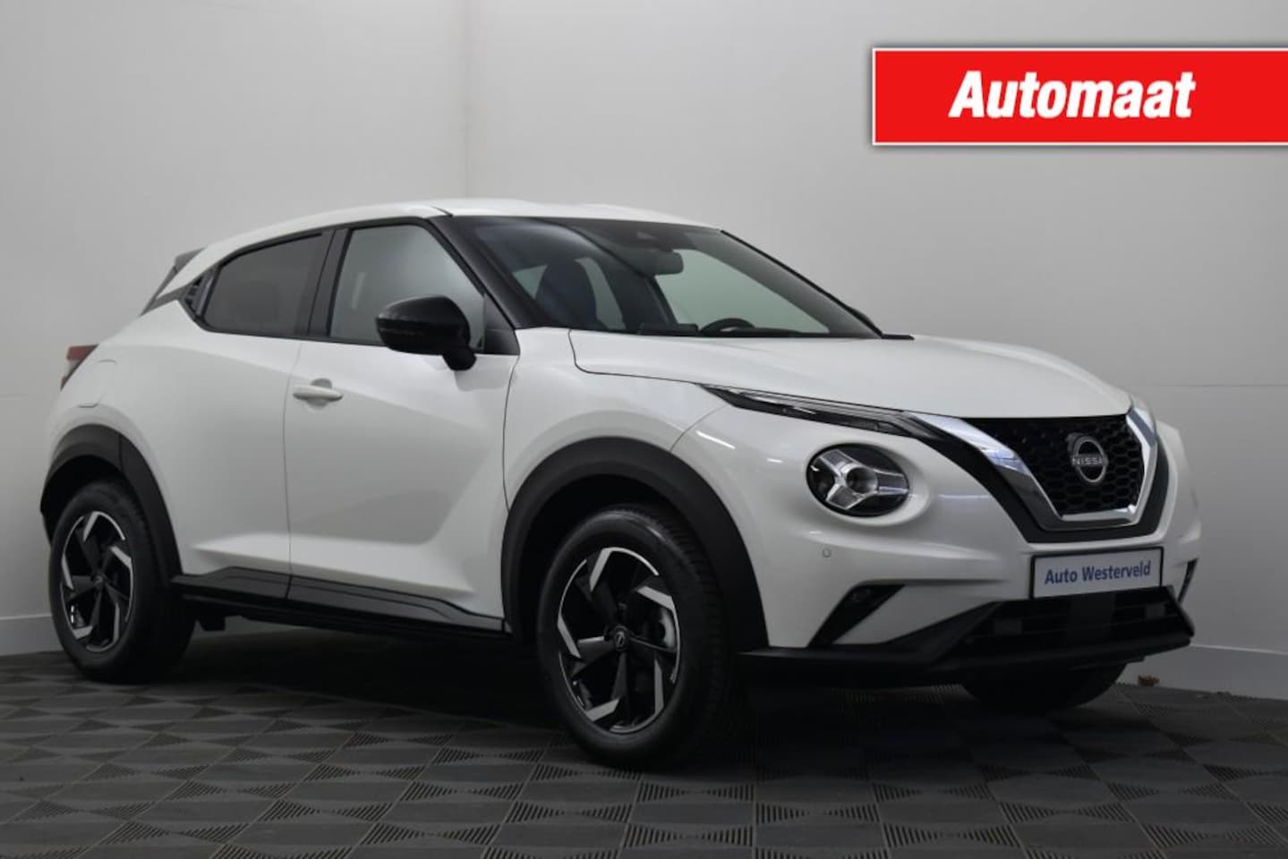 Nissan Juke - 1.0 DIG-T 115PK N-CONNECTA AUTOMAAT - AutoWereld.nl