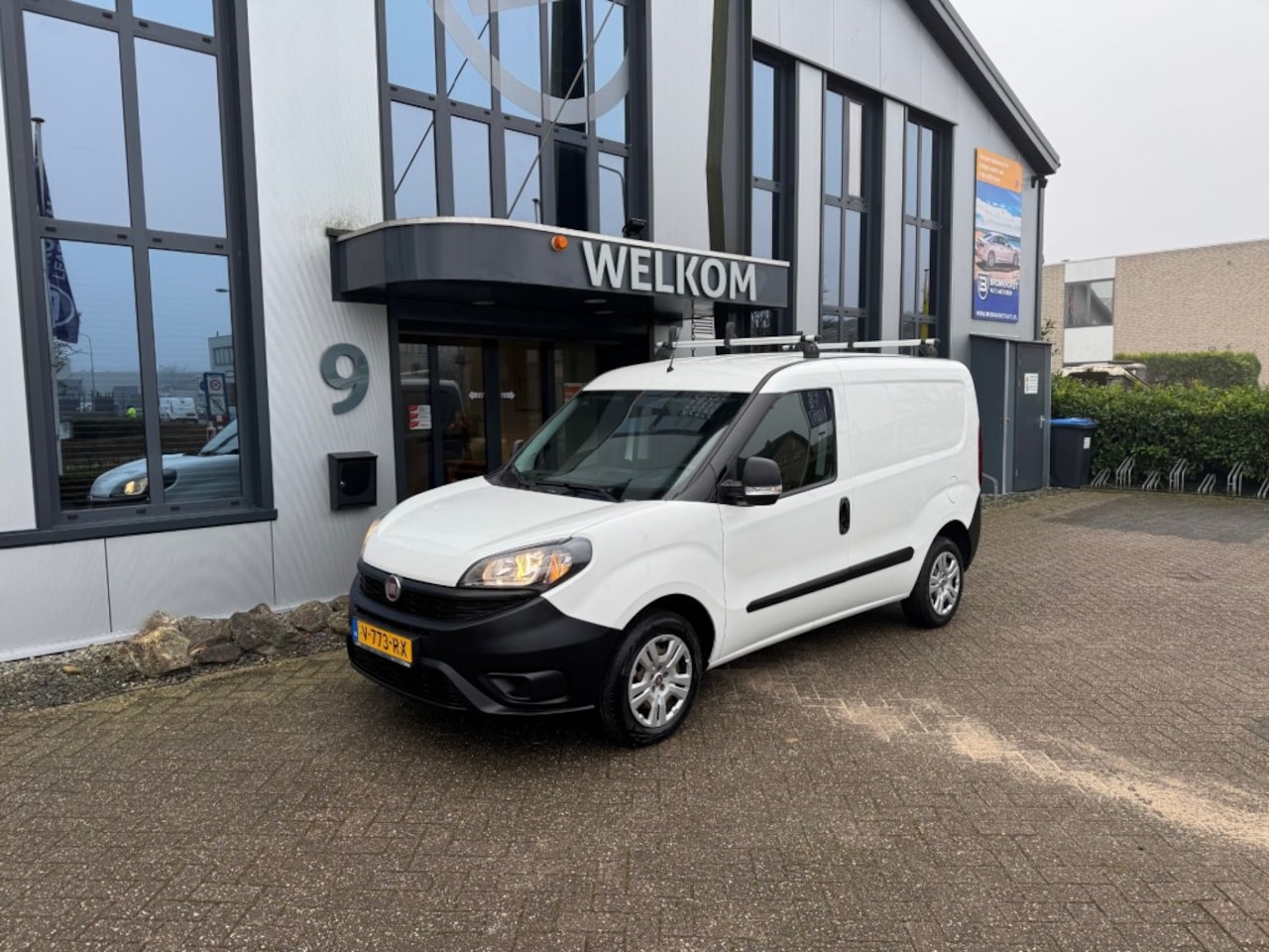 Fiat Doblò - 1.3MJ Airco, schuifdeur, dakdragers, USB, TOPSTAAT - AutoWereld.nl