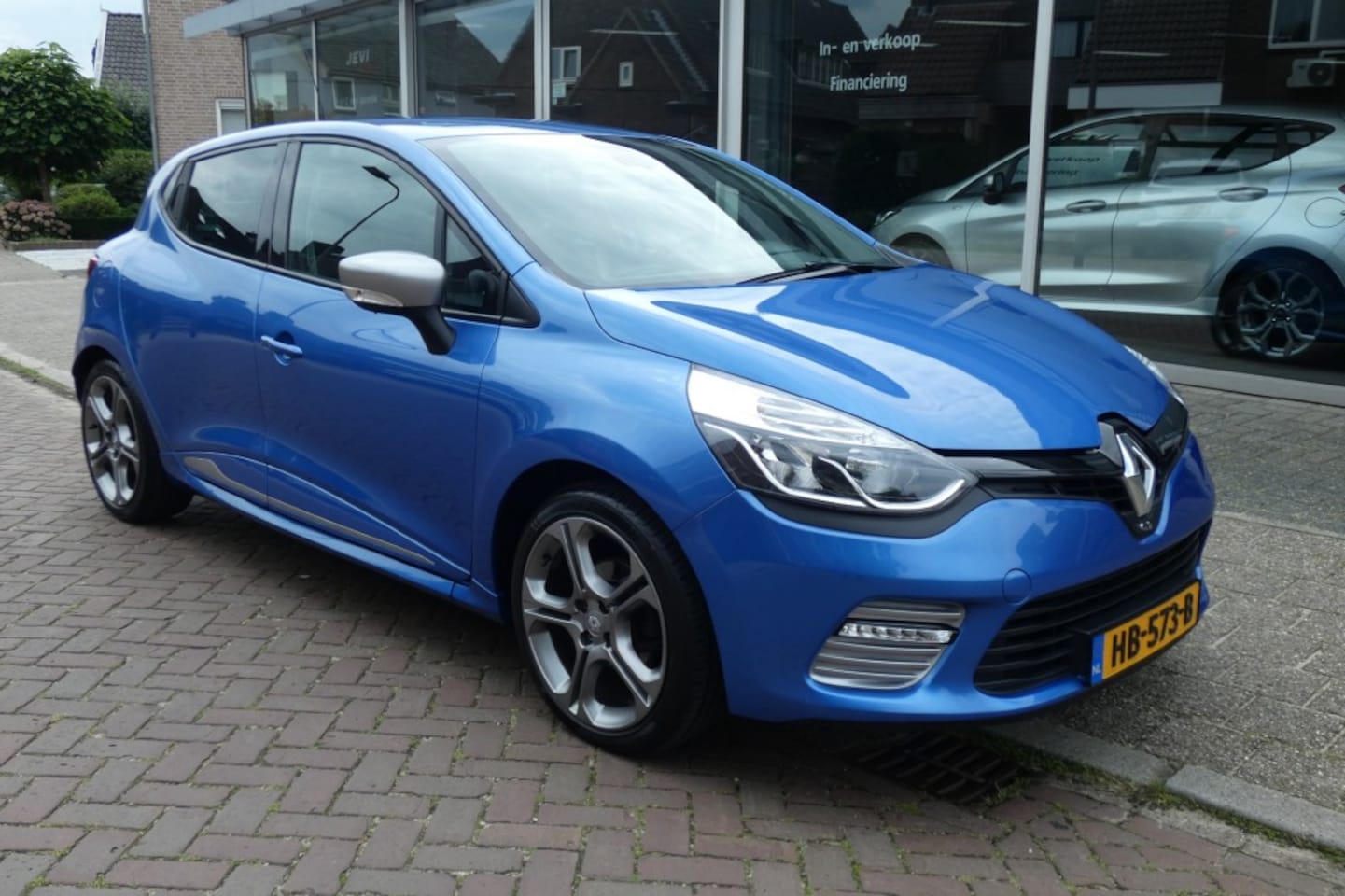 Renault Clio - 1.2 GT-LINE  -  AUTOMAAT * 120 PK  *  IN PRIJS VERLAAGD !!!!!! N - AutoWereld.nl