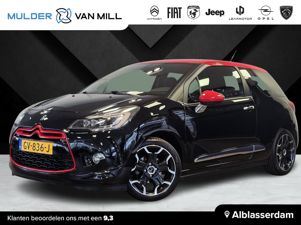 DS 3 - So Red 1.2 Turbo 110pk SPORTCHIC | PACK PERFO | NAVI | CAMERA | 3D LED VISION | 17" LM - AutoWereld.nl