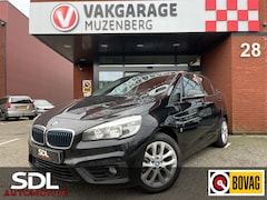 BMW 2-serie Active Tourer - 225xe Centennial High Executive // NAVI // CLIMA // PDC // CRUISE // STOELVERWARMING