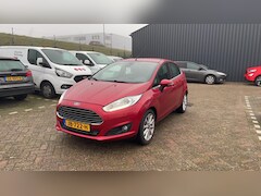 Ford Fiesta - 1.0 EcoBoost 100pk Titanium | Navigatie | Technology Pack | Voorruitverwarming