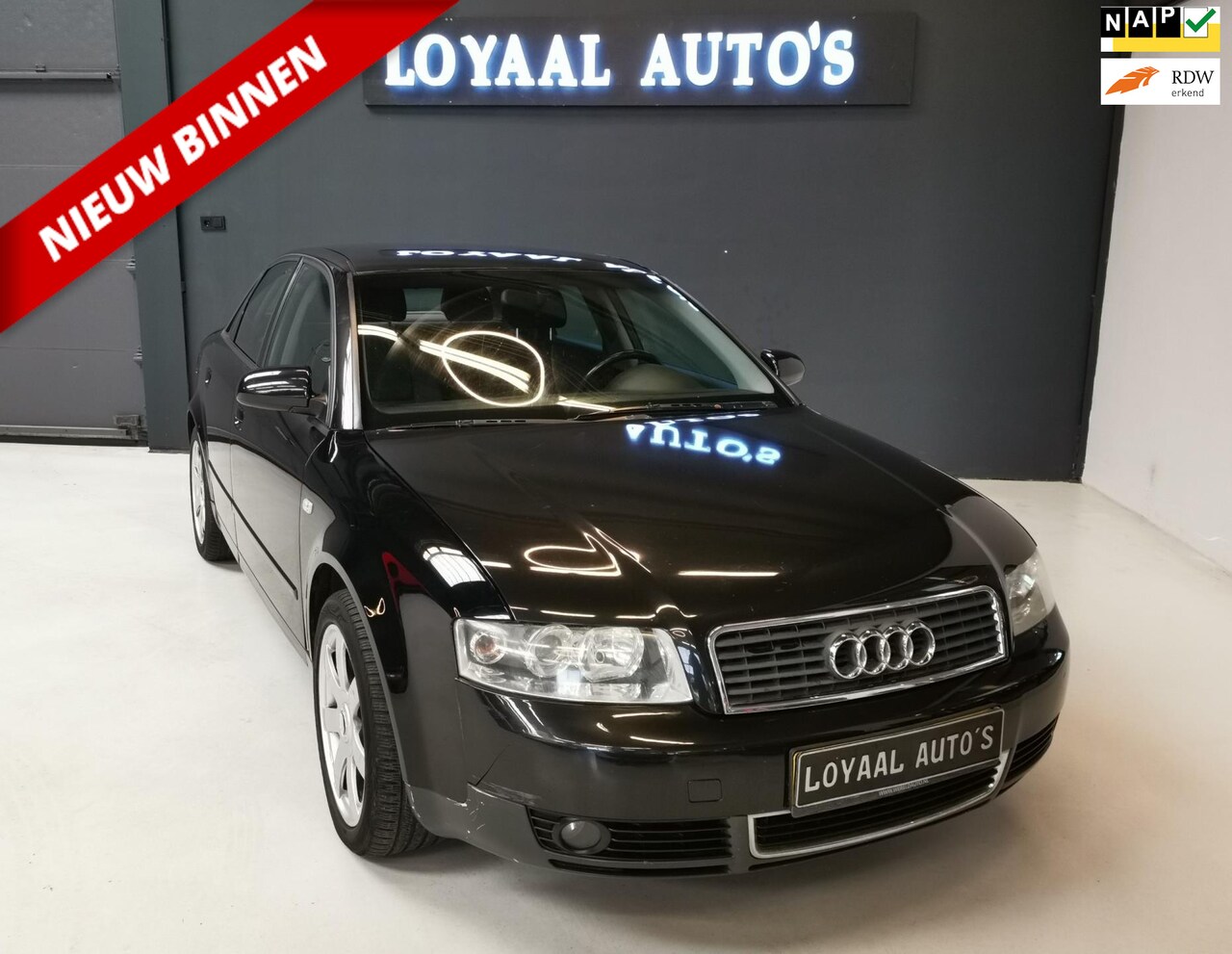 Audi A4 Limousine - 2.0 | AIRCO | CRUISE | ELEK.RAMEN | NAP | APK. - AutoWereld.nl