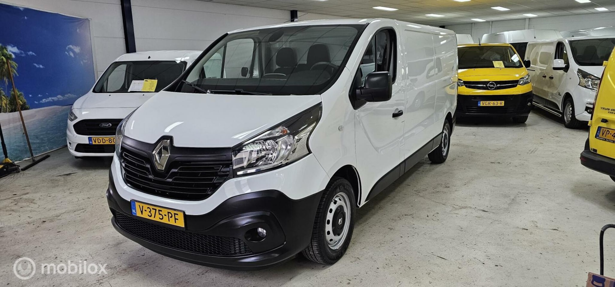 Renault Trafic - bestel 1.6 dCi T29 L2H1 Comfort Energy - AutoWereld.nl