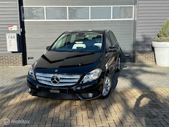 Mercedes-Benz B-klasse - 180, airco, automaat, navigatie, apk nieuw bij aflevering