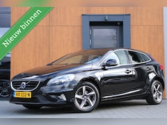 Volvo V40 - 2.0 D2 R-Design | Navi