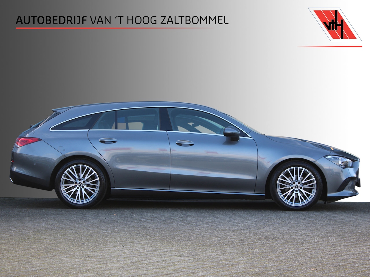 Mercedes-Benz CLA-klasse Shooting Brake - 180 AUT7 Luxury Line WIDESCREEN NAVI CAMERA 18'' - AutoWereld.nl