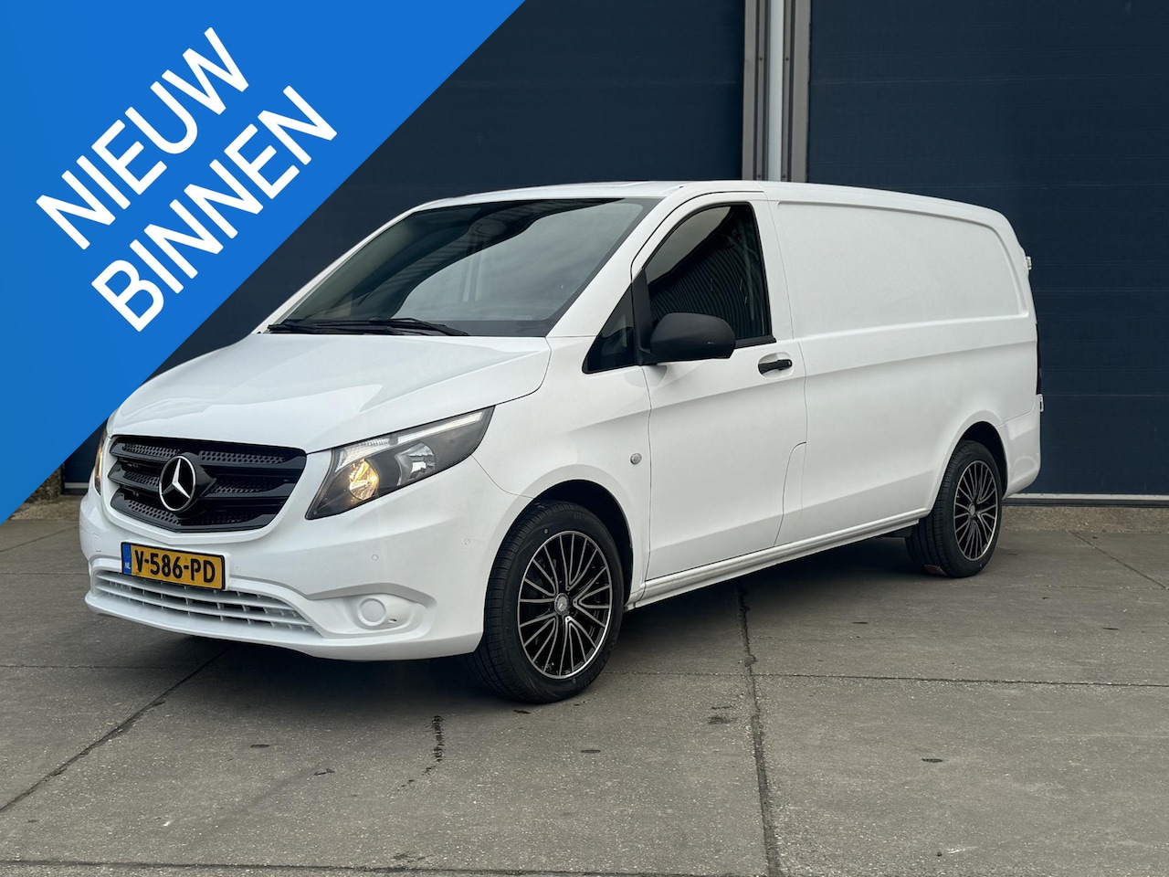 Mercedes-Benz Vito - 114 CDI Lang AUTOMAAT / AIRCO / NAVI / TREKHAAK / CRUISE CONTROLE - AutoWereld.nl