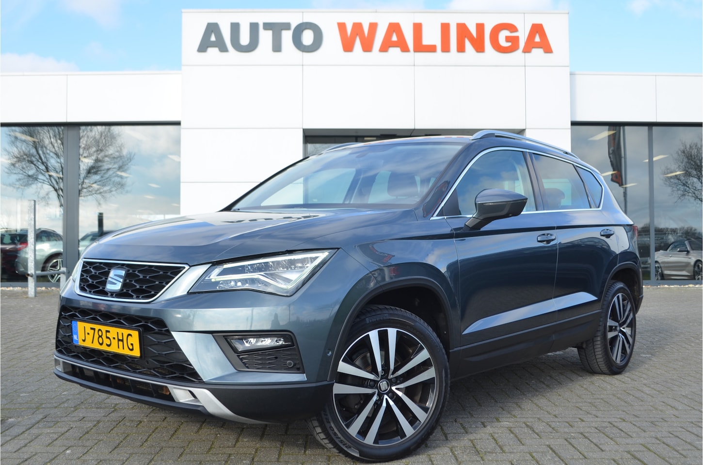 Seat Ateca - 1.0 EcoTSI Virtual cockpit | LED koplampen | 18'' LMV | getint glas | a.Camera | Carplay | - AutoWereld.nl