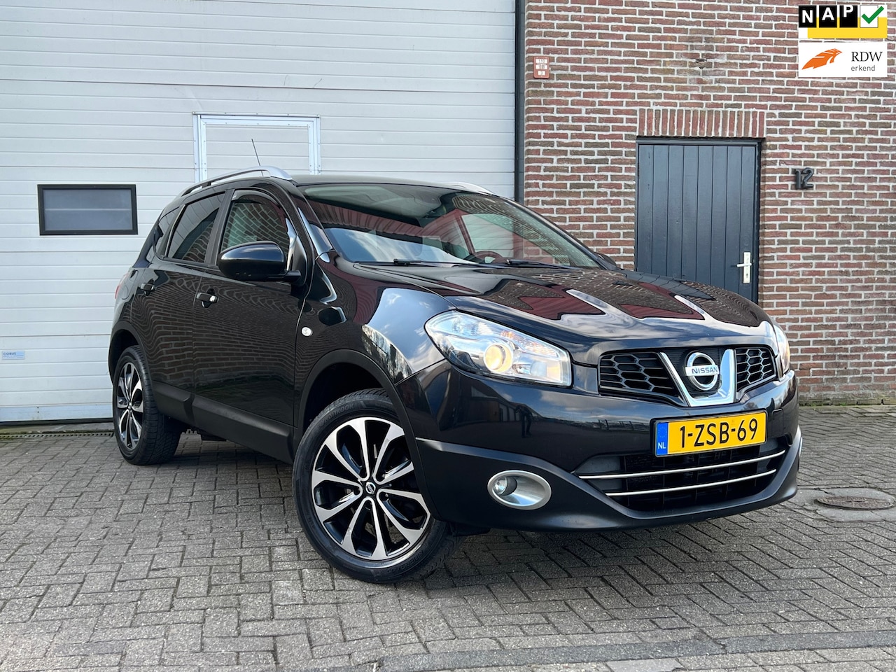 Nissan Qashqai - 2.0 Connect Edition | Automaat + Pano + Navi + Camera + Cruise| - AutoWereld.nl