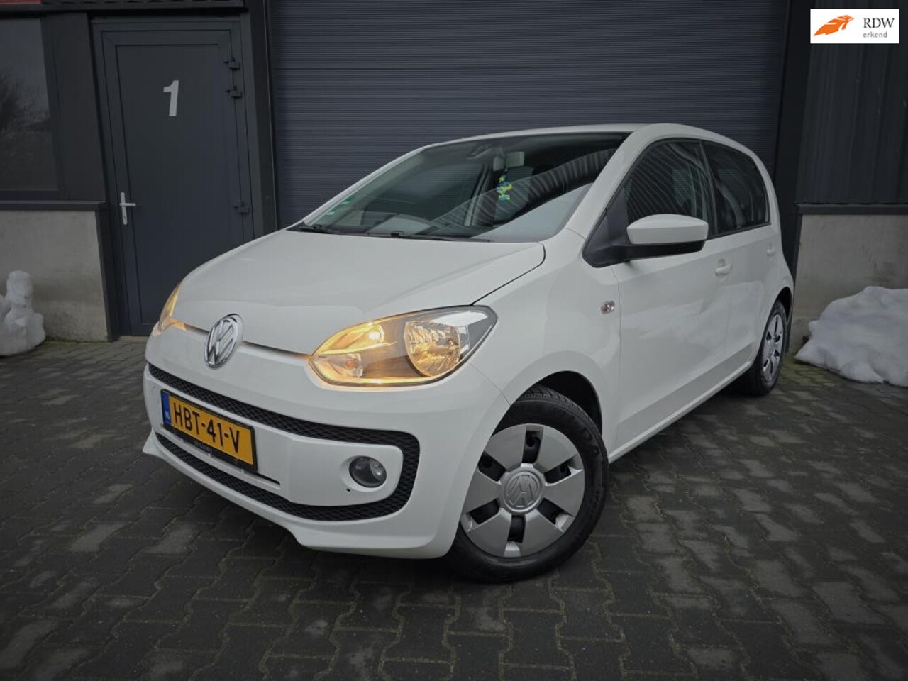 Volkswagen Up! - 1.0 take up! BlueMotion Cruise.C Airco 5drs - AutoWereld.nl