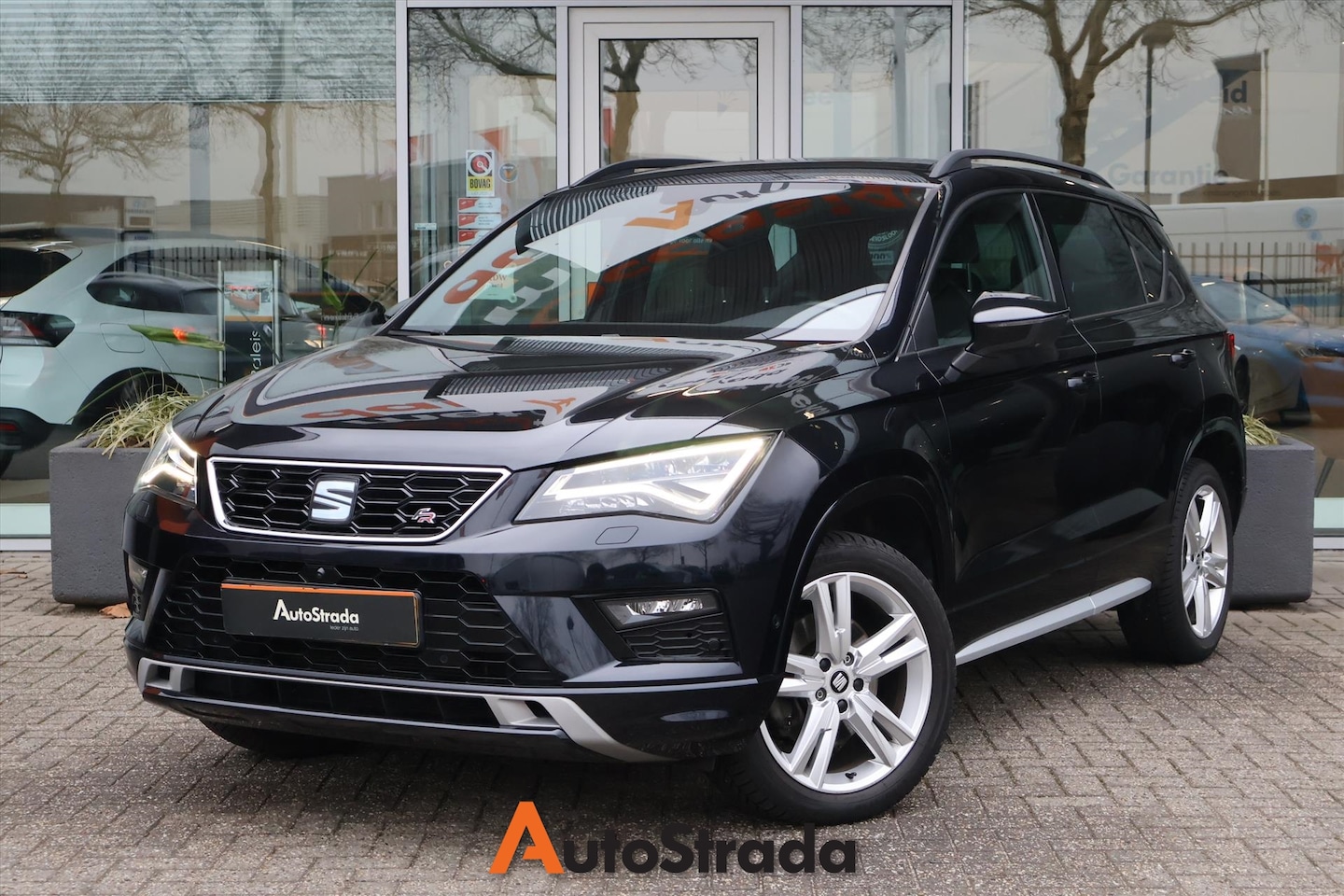 Seat Ateca - 1.5 FR EcoTSI 150pk | LED | Camera | Stoelverwarming | Keyless | Navi | Trekhaak | Adaptiv - AutoWereld.nl