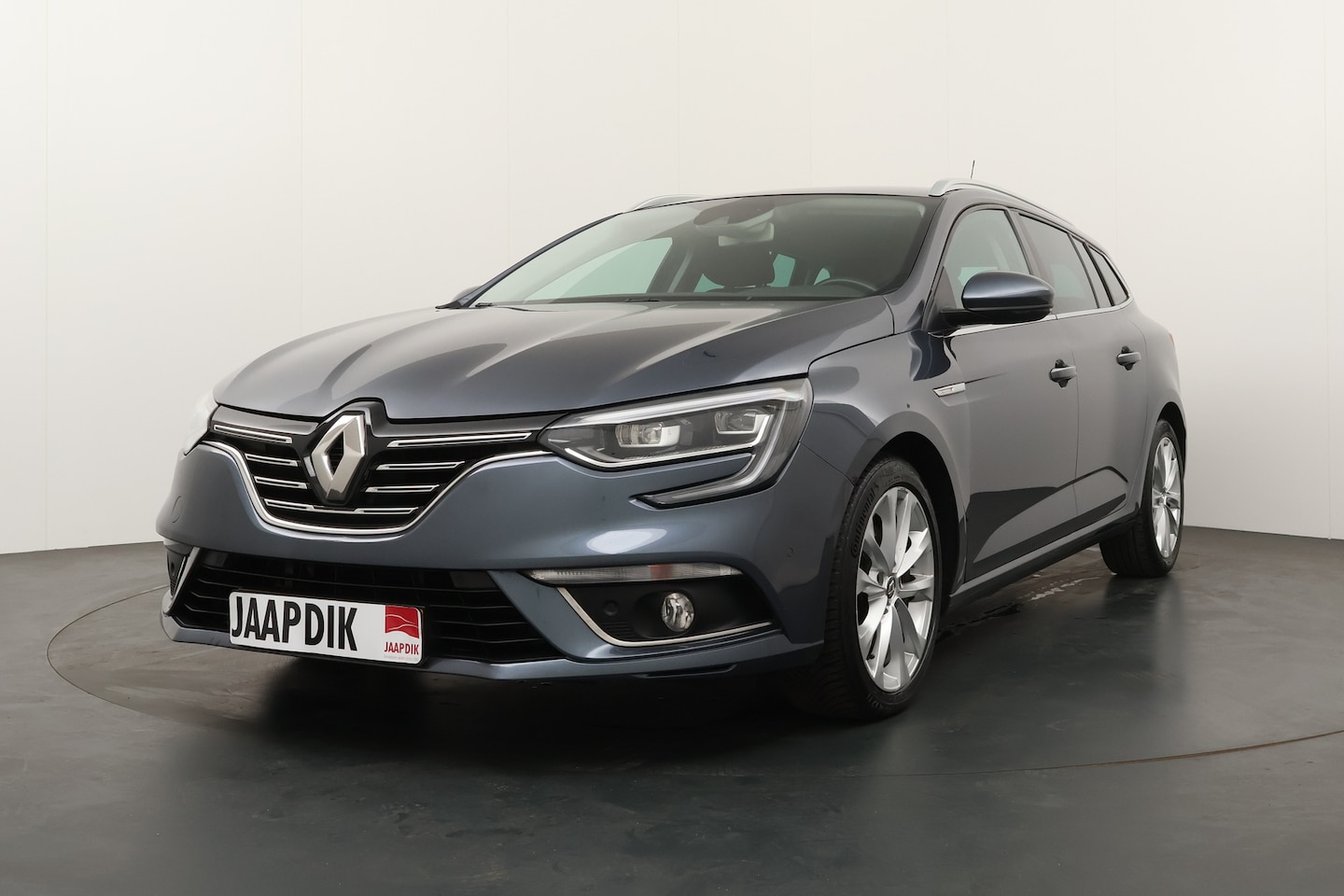 Renault Mégane Estate - BWJ 2018 | 1.6 dCi 131PK Bose | CLIMA | NAVI | CRUISE | CARPLAY | CAMERA | - AutoWereld.nl