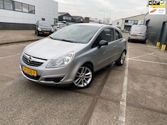 Opel Corsa - 1.2-16V Essentia/ 3drs/ 1jaar apk/ dealeronderhouden/ airco/ cruise control/ EL-ramen/ zee