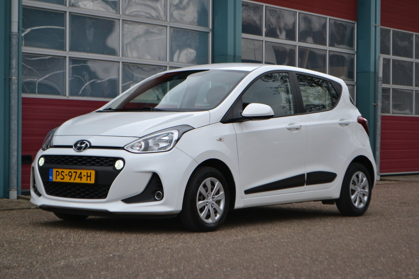 Hyundai i10 - 1.0i Comfort 1.0i Comfort - AutoWereld.nl