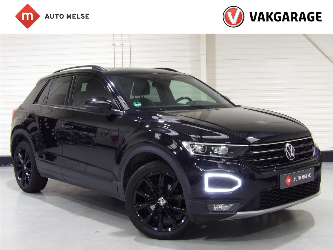 Volkswagen T-Roc - 1.5 TSI Black Line Sport 150pk 7-DSG - AutoWereld.nl