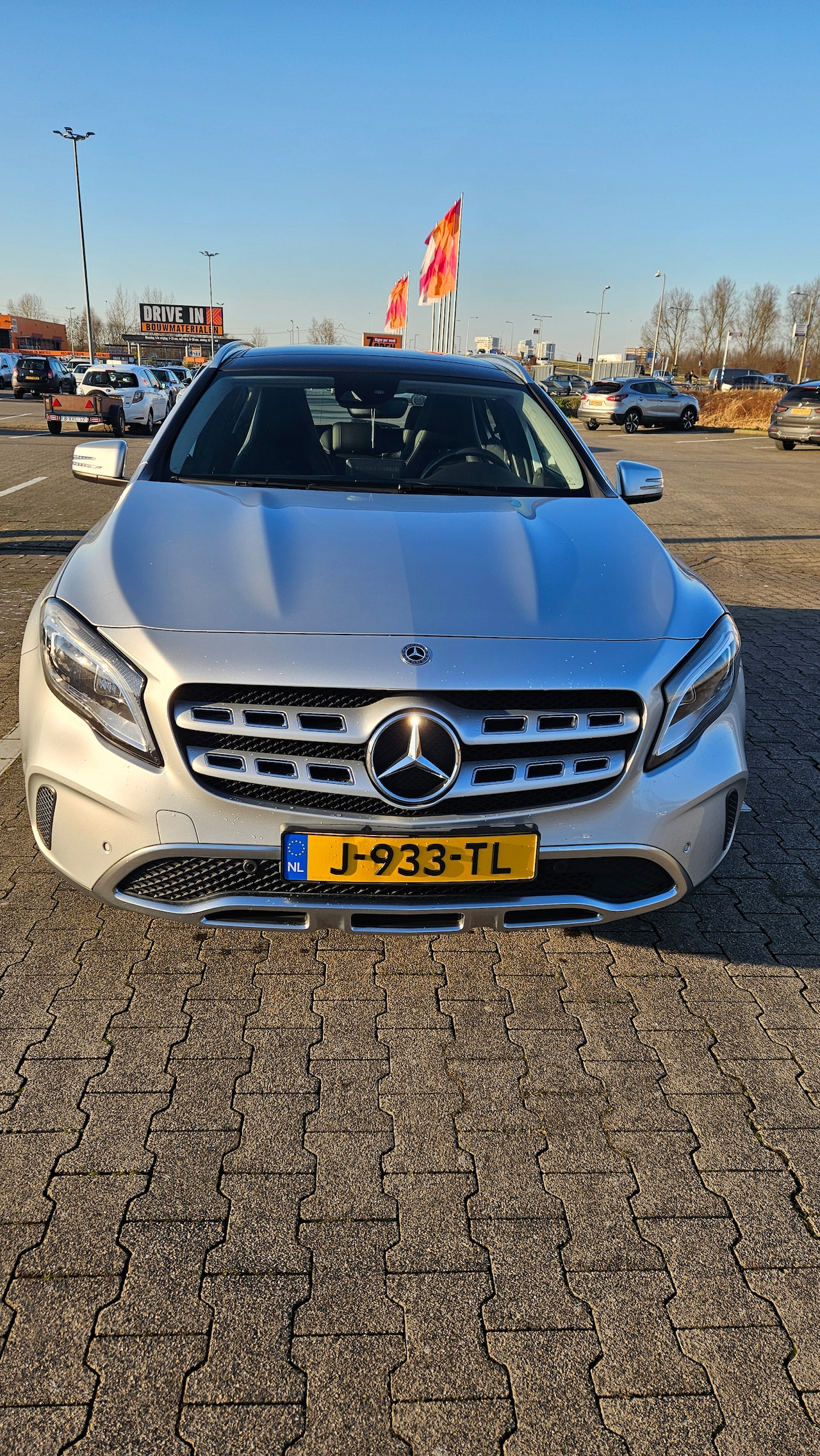 Mercedes-Benz GLA-Klasse - 200 Premium Plus - AutoWereld.nl