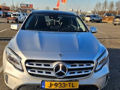 Mercedes-Benz GLA-Klasse - 200 Premium Plus Panoramadak. Schuifdak. Ongeval vrij