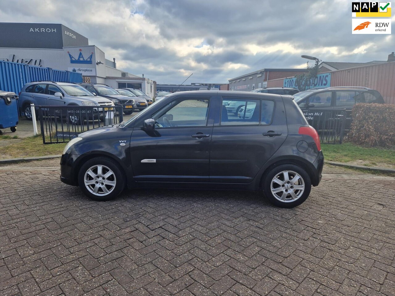 Suzuki Swift - 1.5 GLS/5DRS/AIRCO/SPORT/KL, ZWART!!! - AutoWereld.nl