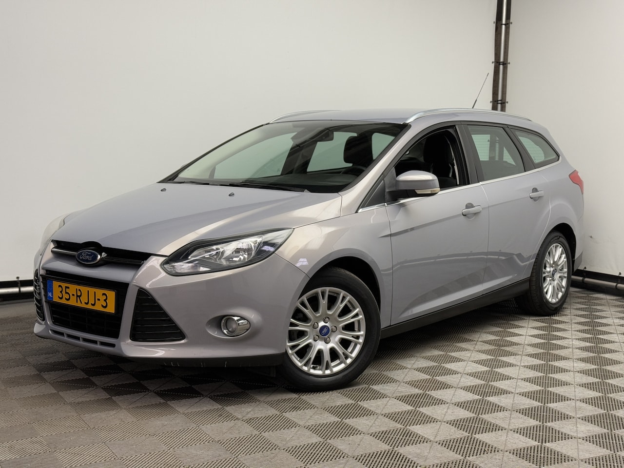 Ford Focus Wagon - 1.6 TI-VCT Titanium Navi ECC LM16" NL Auto - AutoWereld.nl