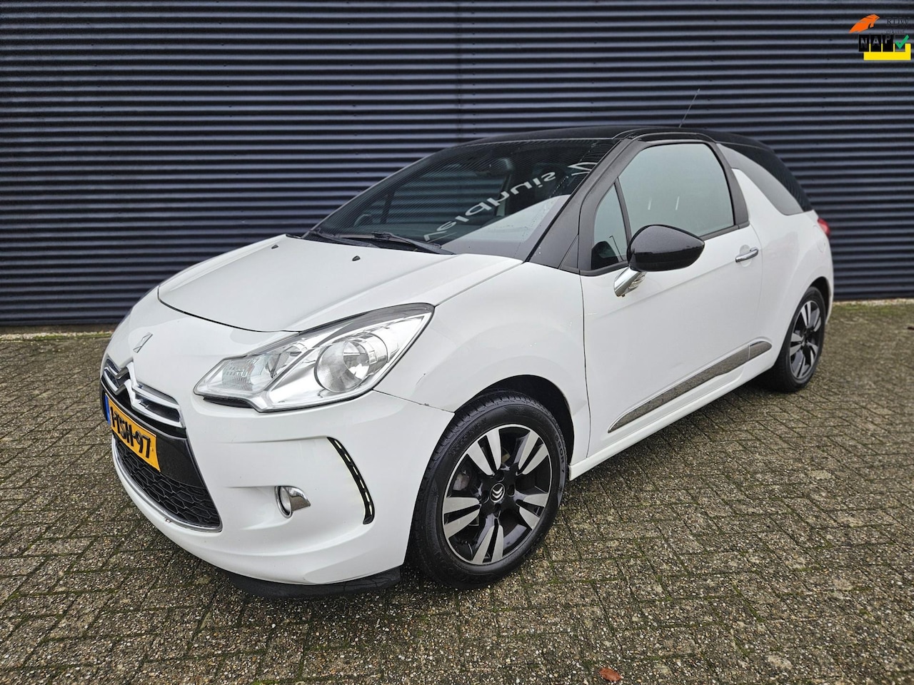 Citroën DS3 - - 1.6 VTi So Chic | AUTOMAAT | CLIMA | NAV | PDC | APK! - AutoWereld.nl