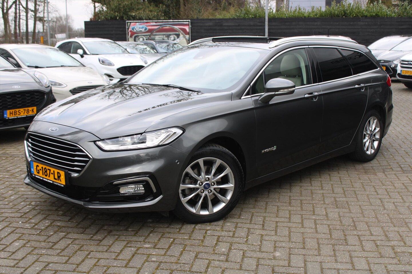 Ford Mondeo Wagon - Titanium X Business 2.0 HEV 187pk Hybride Wagon automaat, Volledig Leder, Panoramadak - AutoWereld.nl