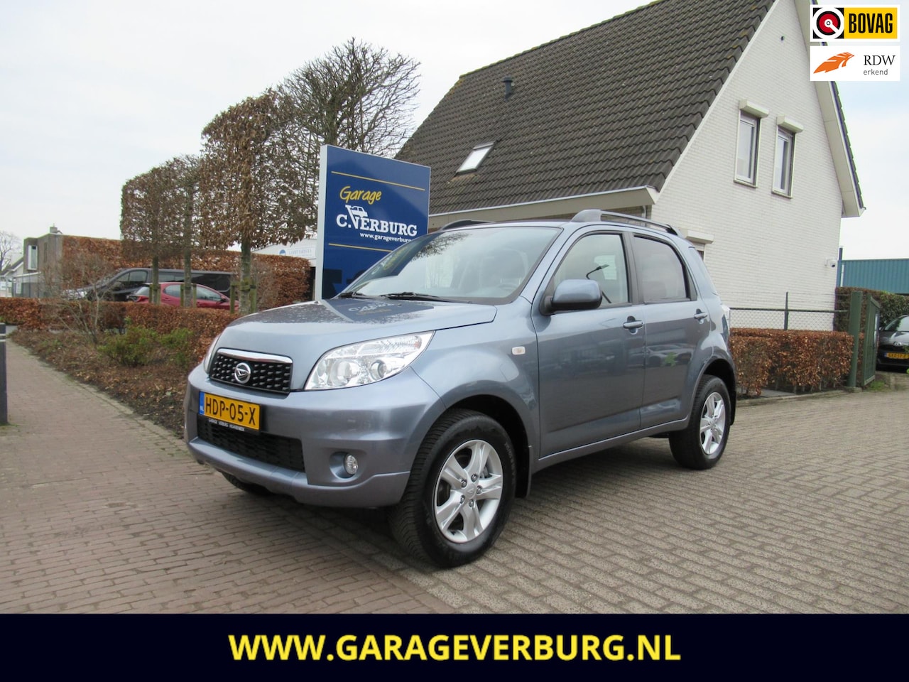 Daihatsu Terios - 1.5 AWD / Automaat / Adventure / 95.127 Km - AutoWereld.nl