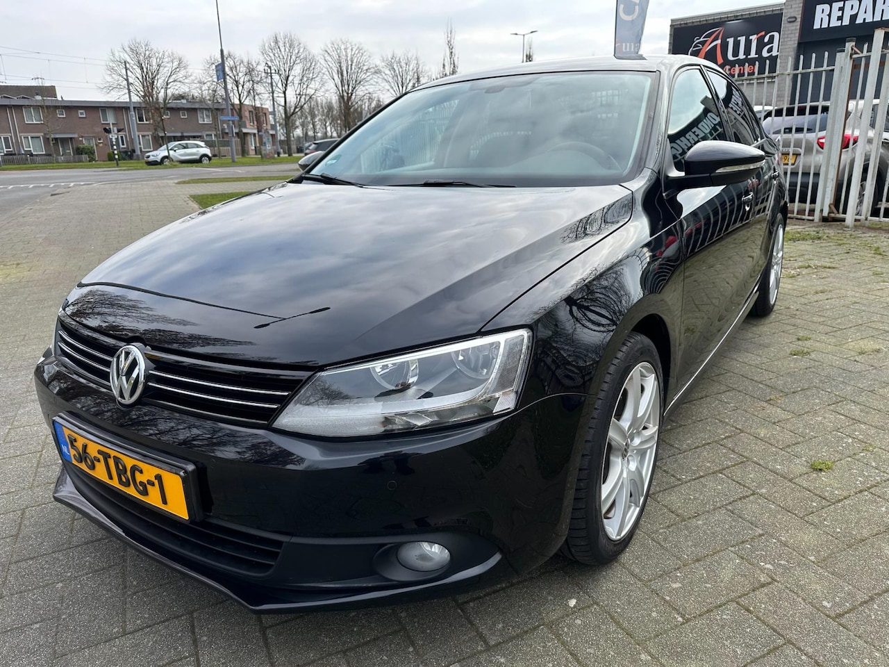 Volkswagen Jetta - 1.2 TSI Comfortline 1.2 TSI Comfortline - AutoWereld.nl