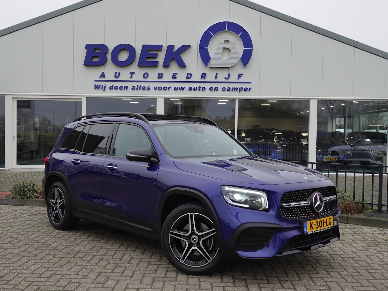 Mercedes-Benz GLB - 200 Bus. Sol. 165PK AMG PANO | LED MATRIX | LEER | NAVI | DODE HOEK - AutoWereld.nl