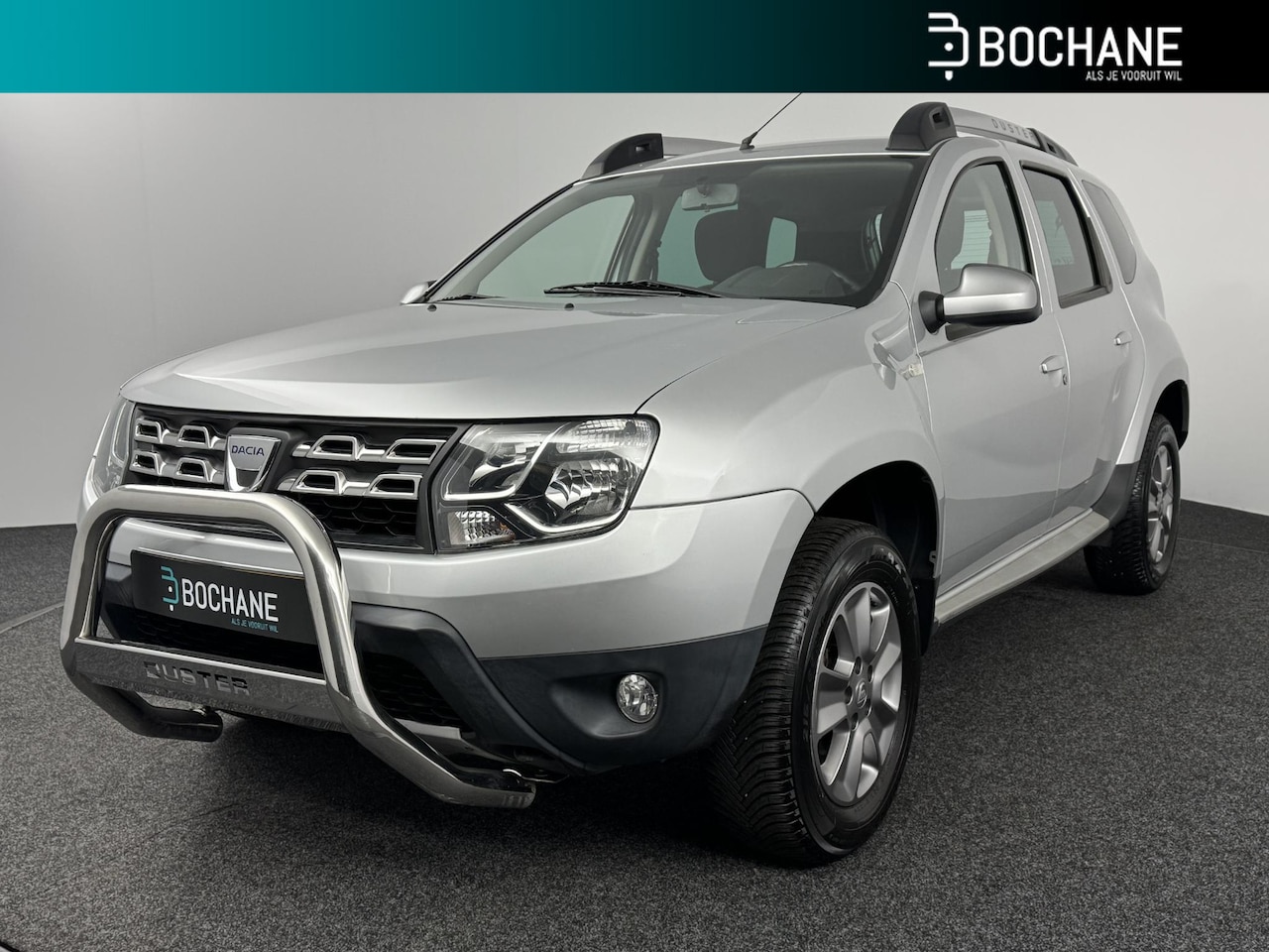 Dacia Duster - 1.2 TCe 4x2 Lauréate | Trekhaak | Navigatie | Licht Metalen Velgen | - AutoWereld.nl