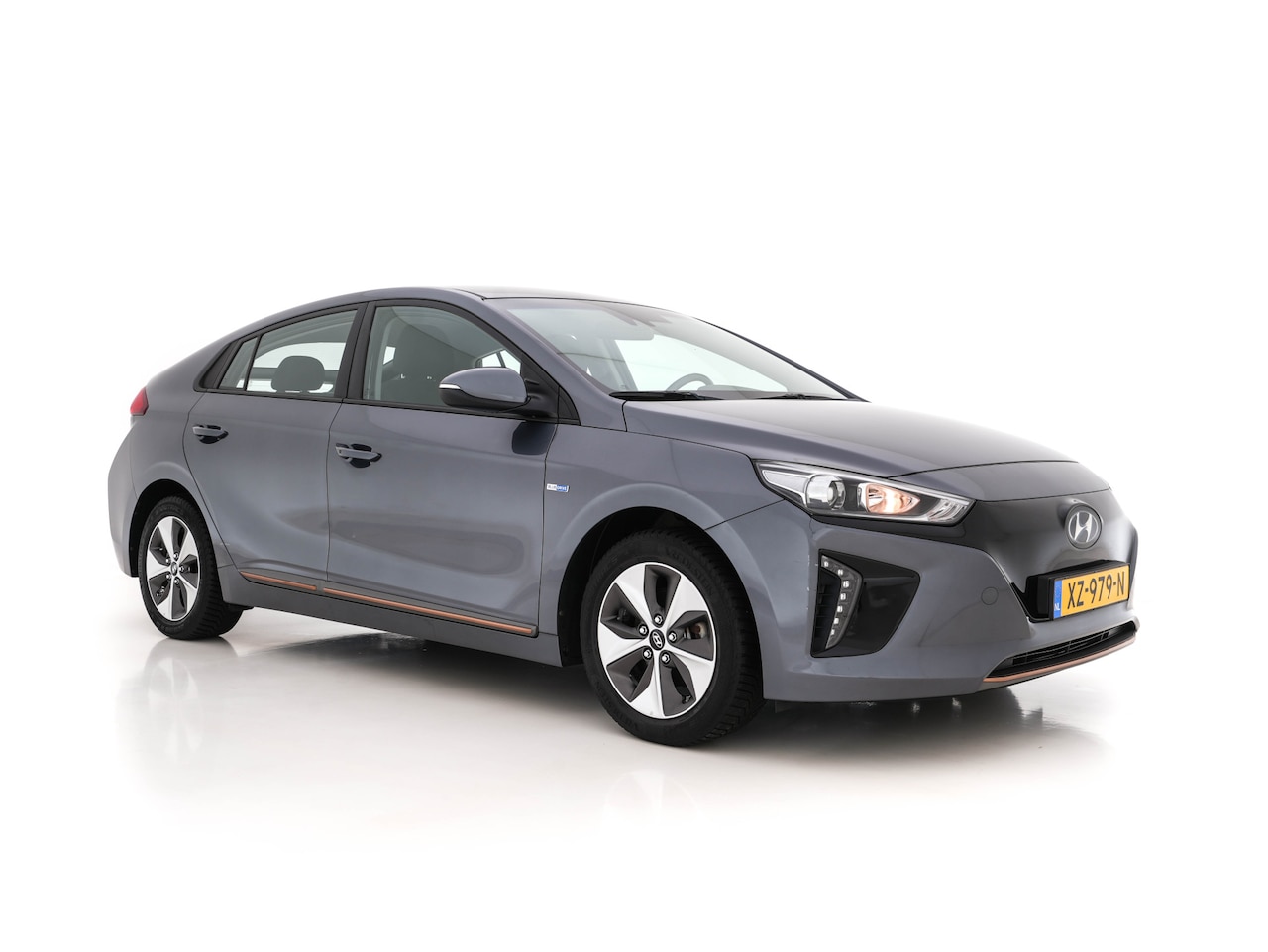 Hyundai IONIQ - Comfort EV Aut. *INFINITY-AUDIO | NAVI-FULLMAP | CAMERA | CCS-FASTLOADER | LANE-ASSIST | A - AutoWereld.nl